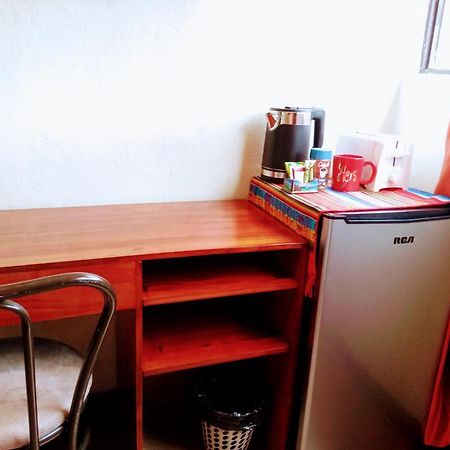 Casa De Huespedes Tu Parada En Cuenca Ngoại thất bức ảnh