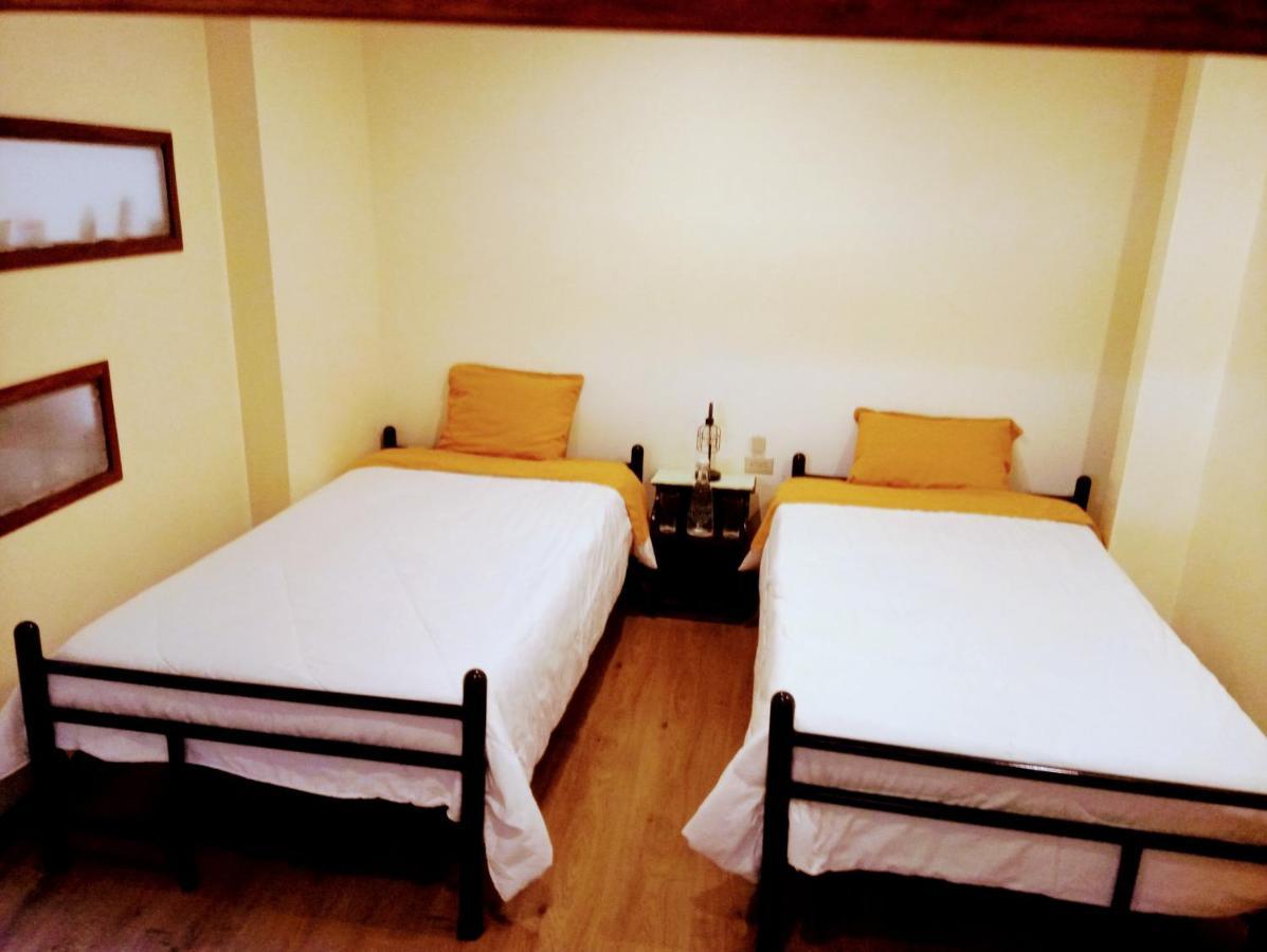 Casa De Huespedes Tu Parada En Cuenca Ngoại thất bức ảnh