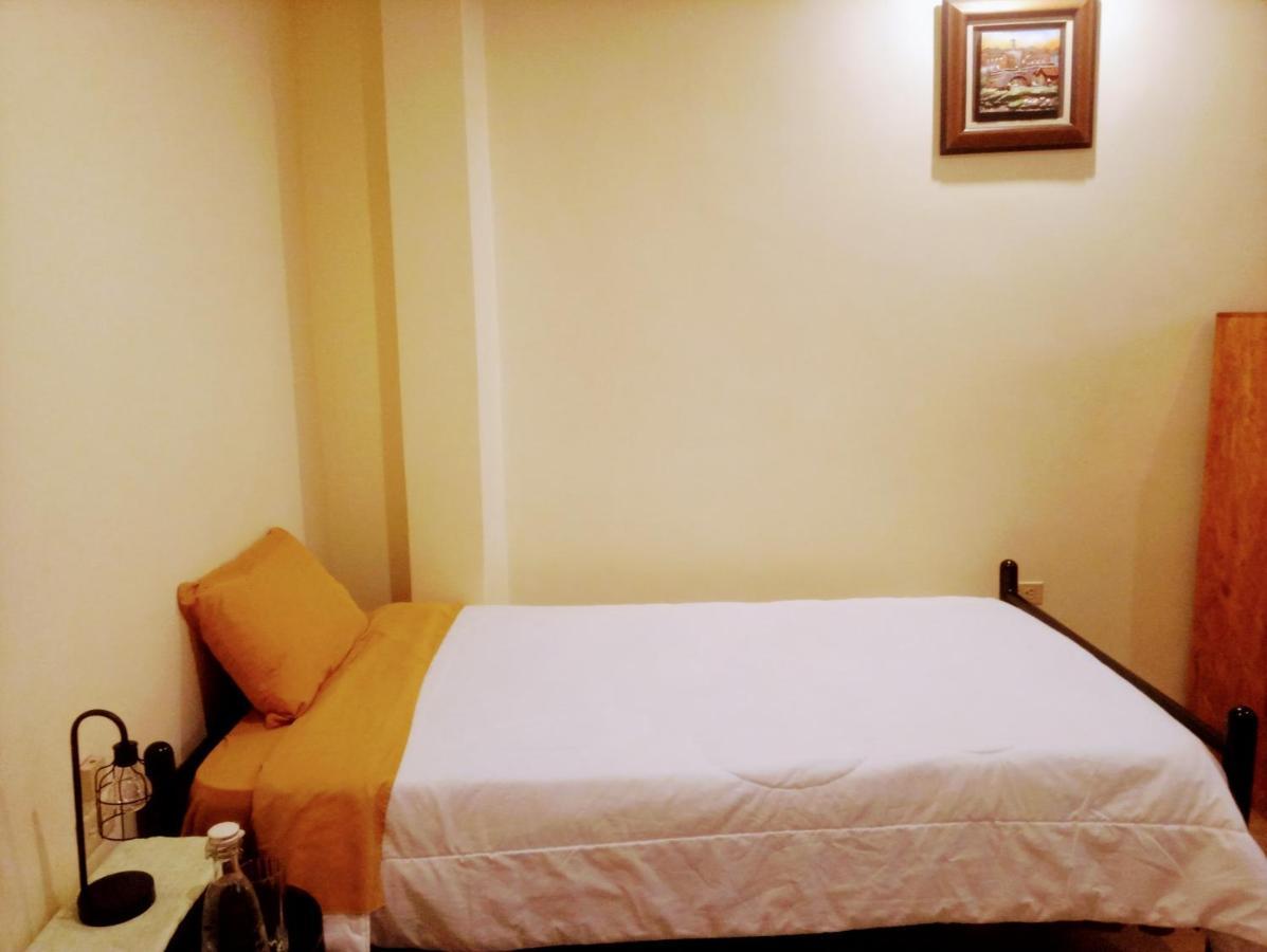 Casa De Huespedes Tu Parada En Cuenca Ngoại thất bức ảnh