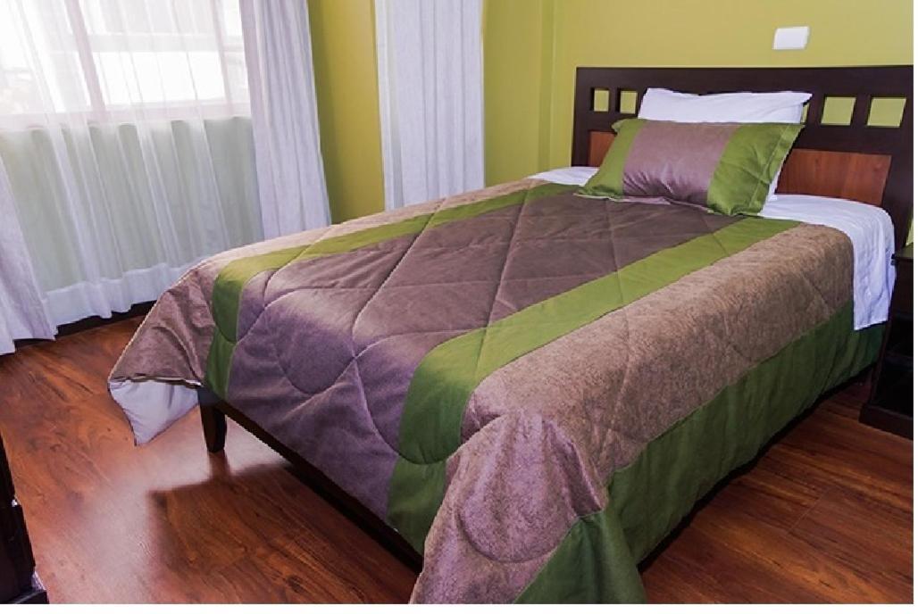 Casa De Huespedes Tu Parada En Cuenca Ngoại thất bức ảnh